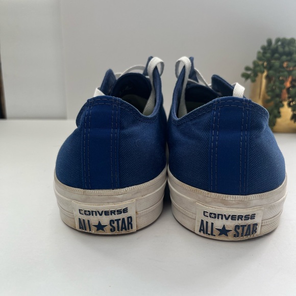 Converse Classic Royal Blue Canvas Sneakers Unisex M12 W14 - Picture 5 of 10